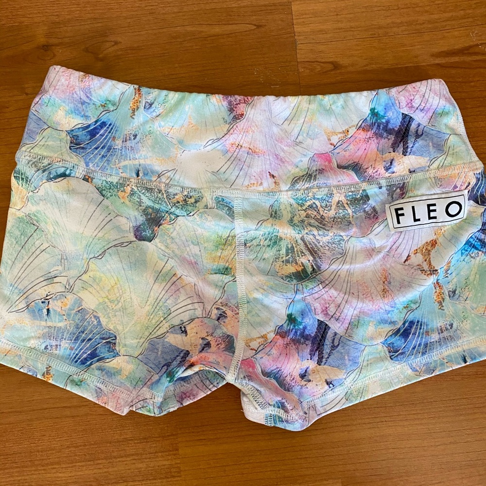 Mermaid print FLEO limited edition short